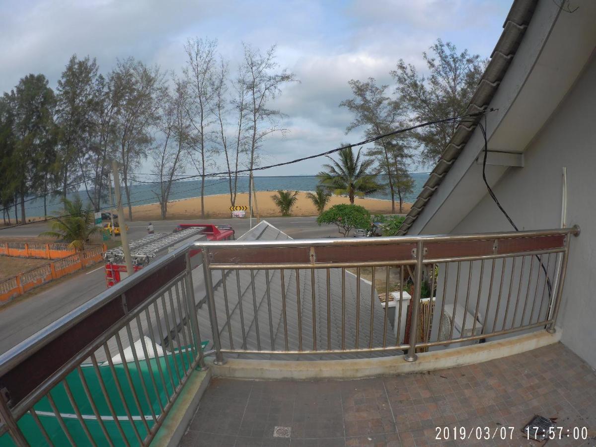 Holiday Homestay Дунґун Екстер'єр фото